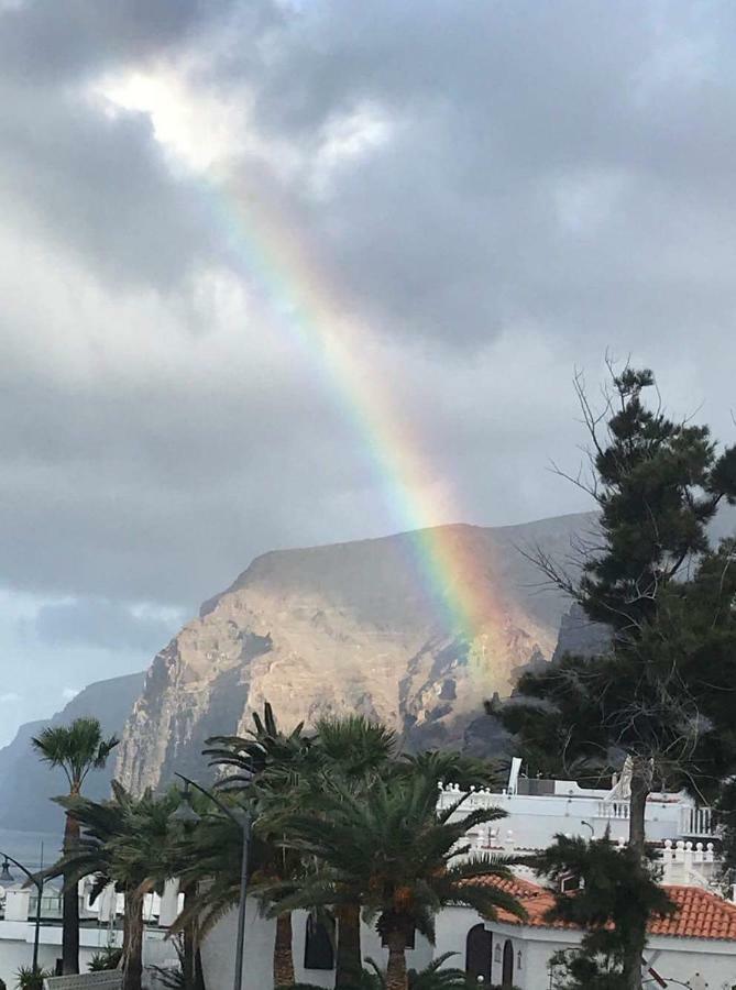 אקנטילדו דה לוס גיגנטס Cozy Vacation Apartment In Los Gigantes מראה חיצוני תמונה