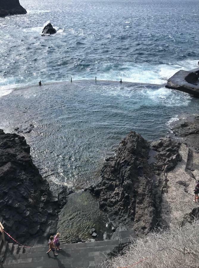 אקנטילדו דה לוס גיגנטס Cozy Vacation Apartment In Los Gigantes מראה חיצוני תמונה